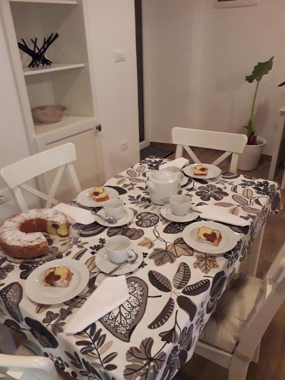 Apartment Nena- Apartman Sa Posebnim Ulazom U Prizemlju, Terasom I Zelenom Okucnicom Rakotule Eksteriør billede
